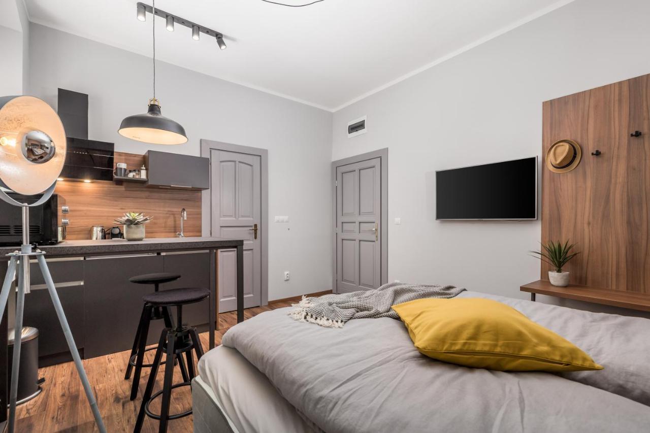 Apartments Porto Marina 2 里耶卡 外观 照片