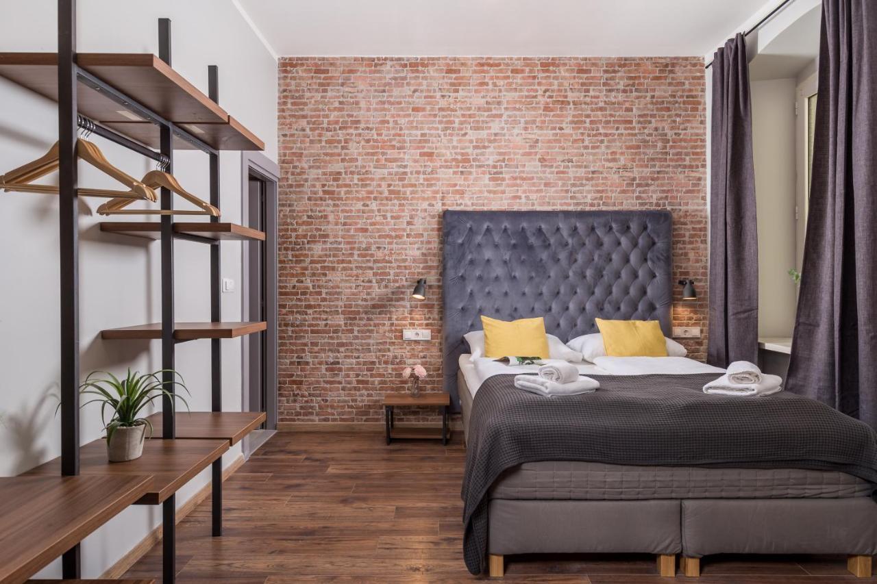 Apartments Porto Marina 2 里耶卡 外观 照片